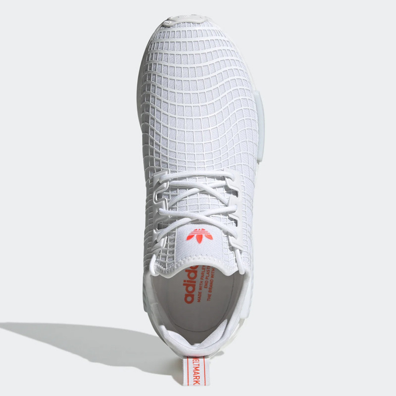 SEPATU SNEAKERS ADIDAS NMD_R1