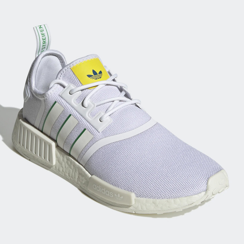 SEPATU SNEAKERS ADIDAS NMD_R1