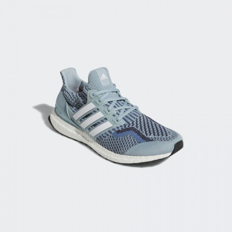 SEPATU LARI ADIDAS ULTRABOOST 5.0 DNA