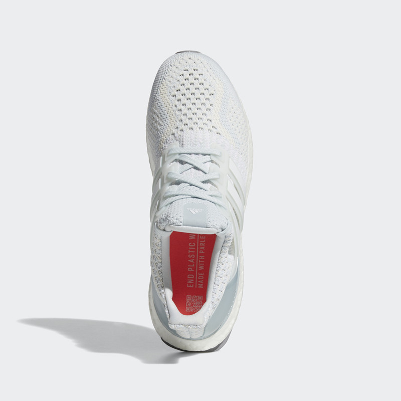 SEPATU LARI ADIDAS Wmns ULTRABOOST 5.0 DNA