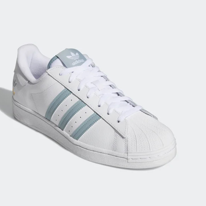SEPATU SNEAKERS ADIDAS SUPERSTAR