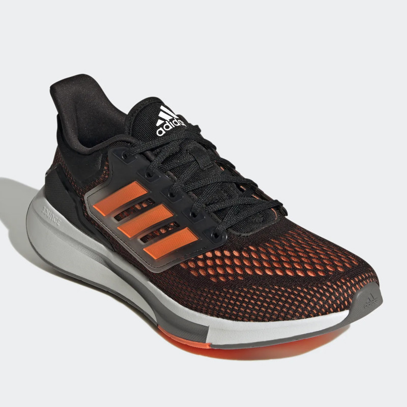 SEPATU LARI ADIDAS EQ21 RUN