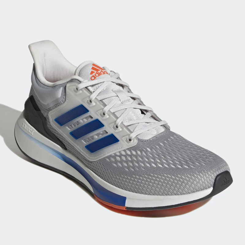 SEPATU LARI ADIDAS EQ21 RUN