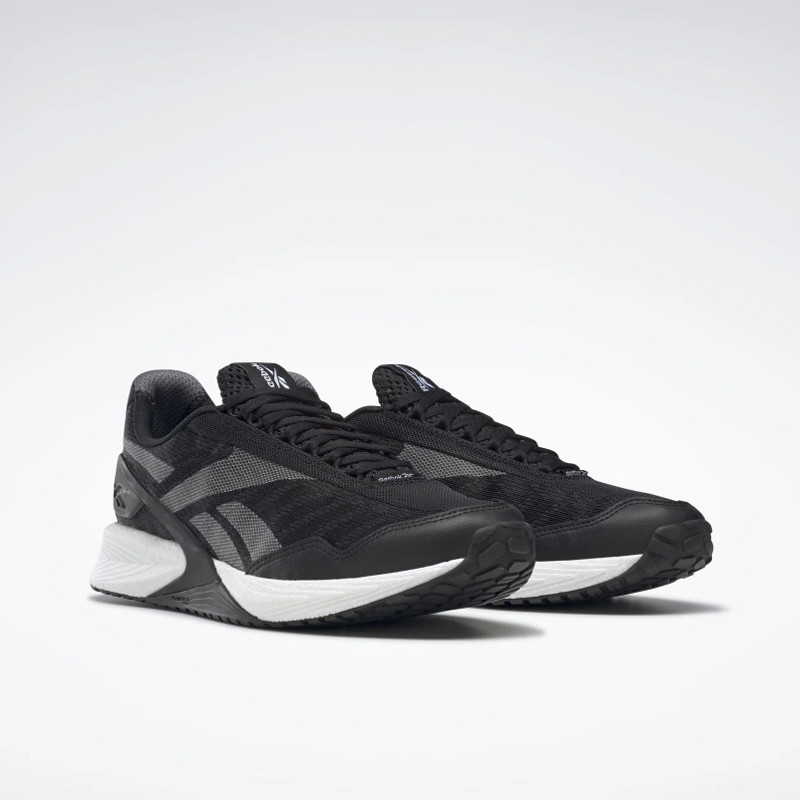 SEPATU TRAINING REEBOK Speed 21 TR