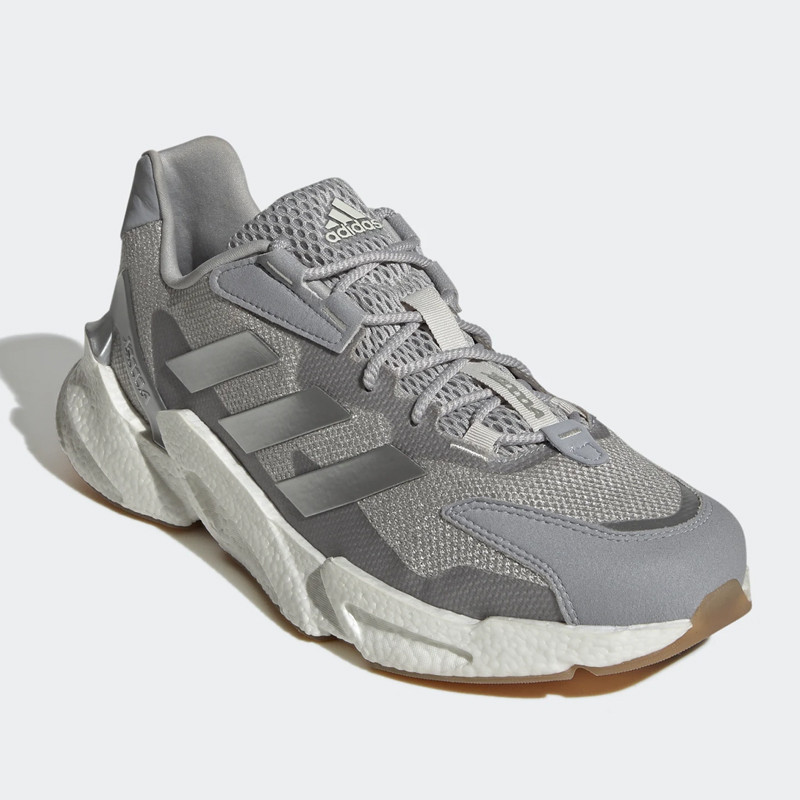 SEPATU LARI ADIDAS X9000L4