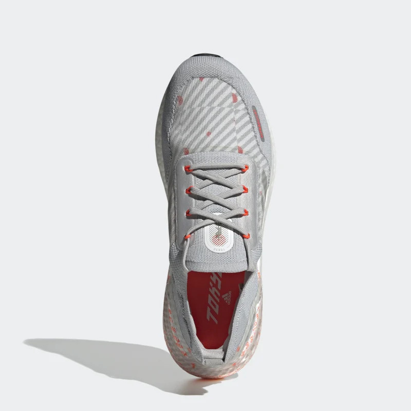 SEPATU LARI ADIDAS Ultraboost 21 City Light