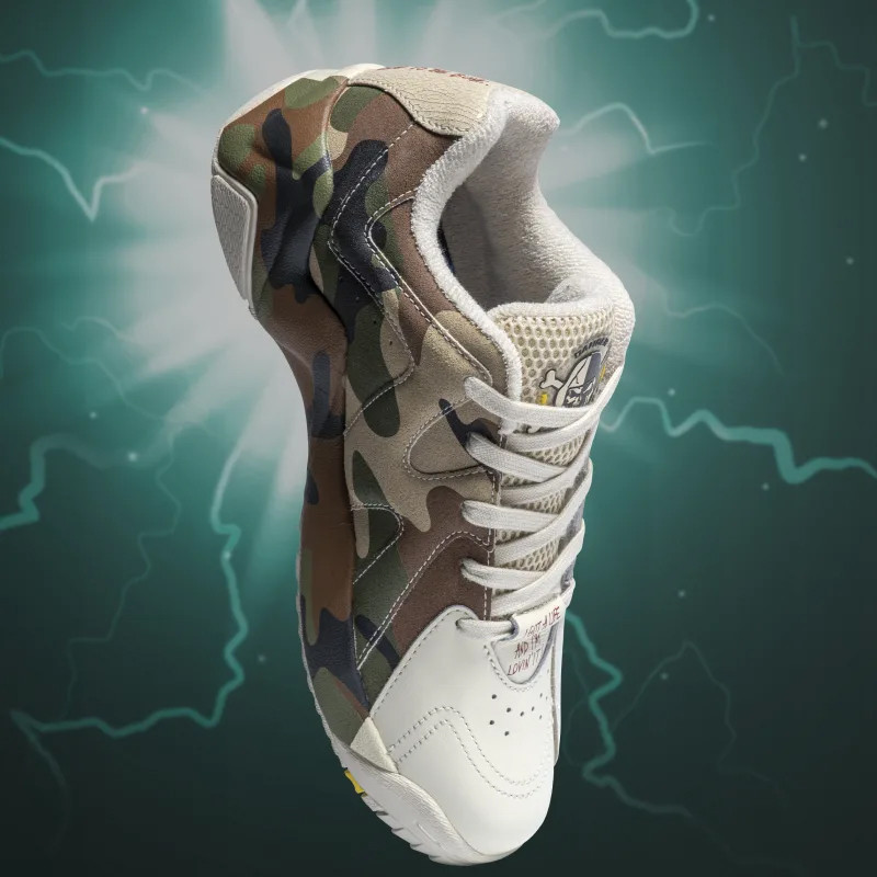 SEPATU BASKET REEBOK Power Rangers Hurrikaze II Low