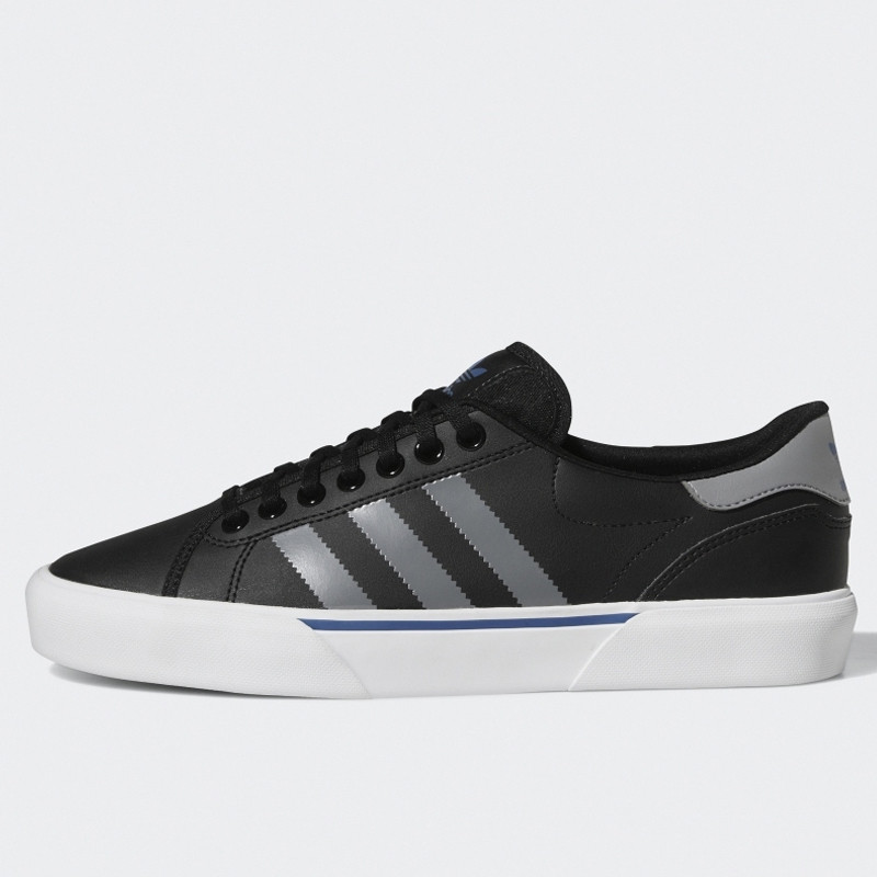 SEPATU SNEAKERS ADIDAS Abaca