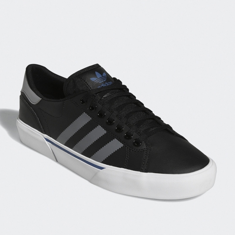 SEPATU SNEAKERS ADIDAS Abaca