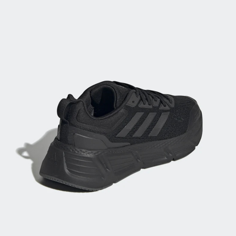 SEPATU LARI ADIDAS Wmns QUESTAR