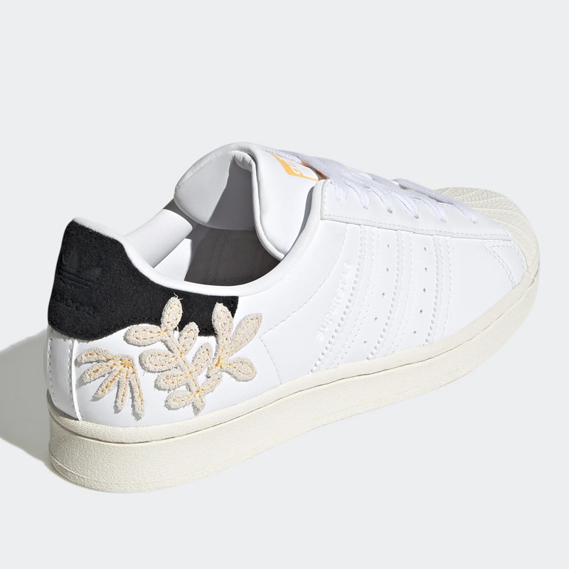 SEPATU SNEAKERS ADIDAS Wmns Superstar
