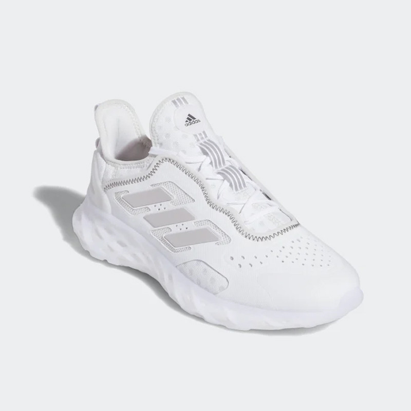 SEPATU LARI ADIDAS WEB BOOST