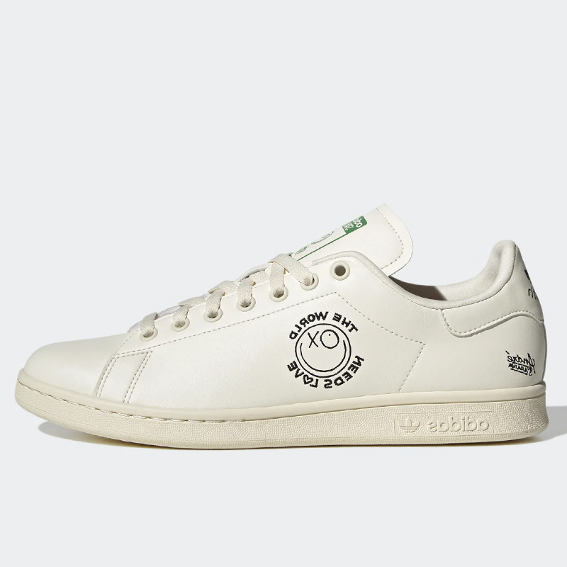 SEPATU SNEAKERS ADIDAS STAN SMITH X ANDRÉ SARAIVA