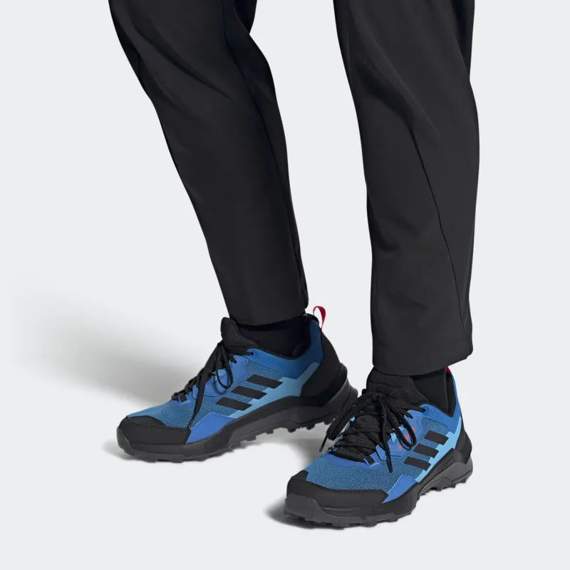 SEPATU TRAIL ADIDAS TERREX AX4
