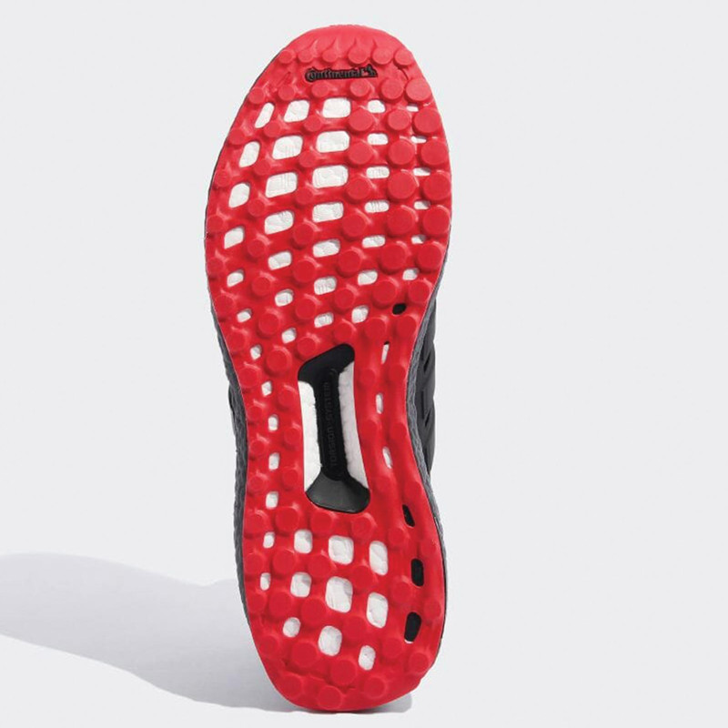 ULTRABOOST 5.0 DNA CNY foto 4