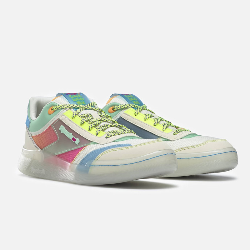 SEPATU SNEAKERS REEBOK Club C Legacy