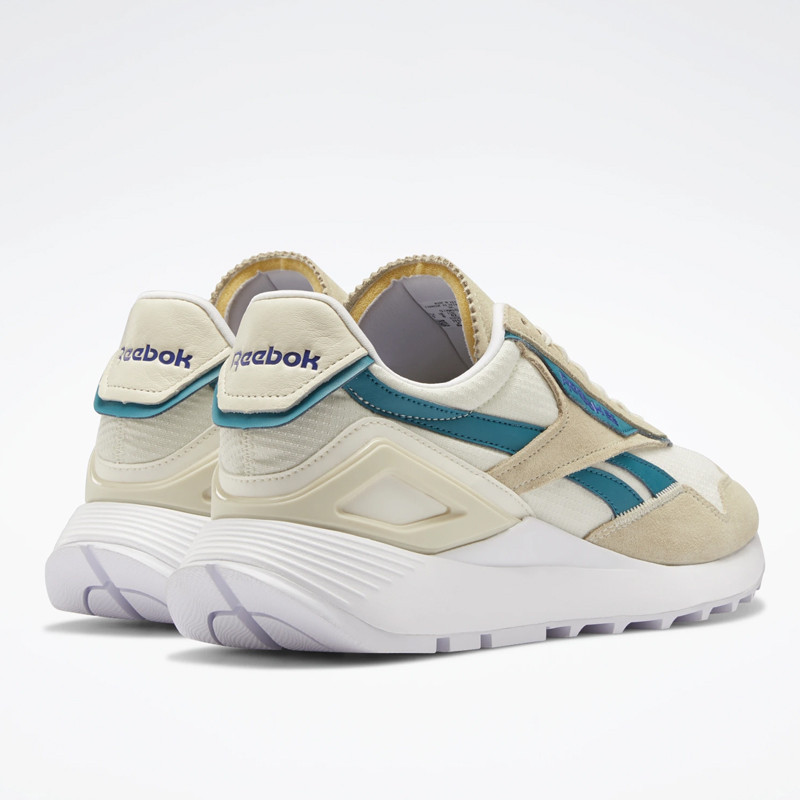 SEPATU SNEAKERS REEBOK Classic Leather Legacy AZ