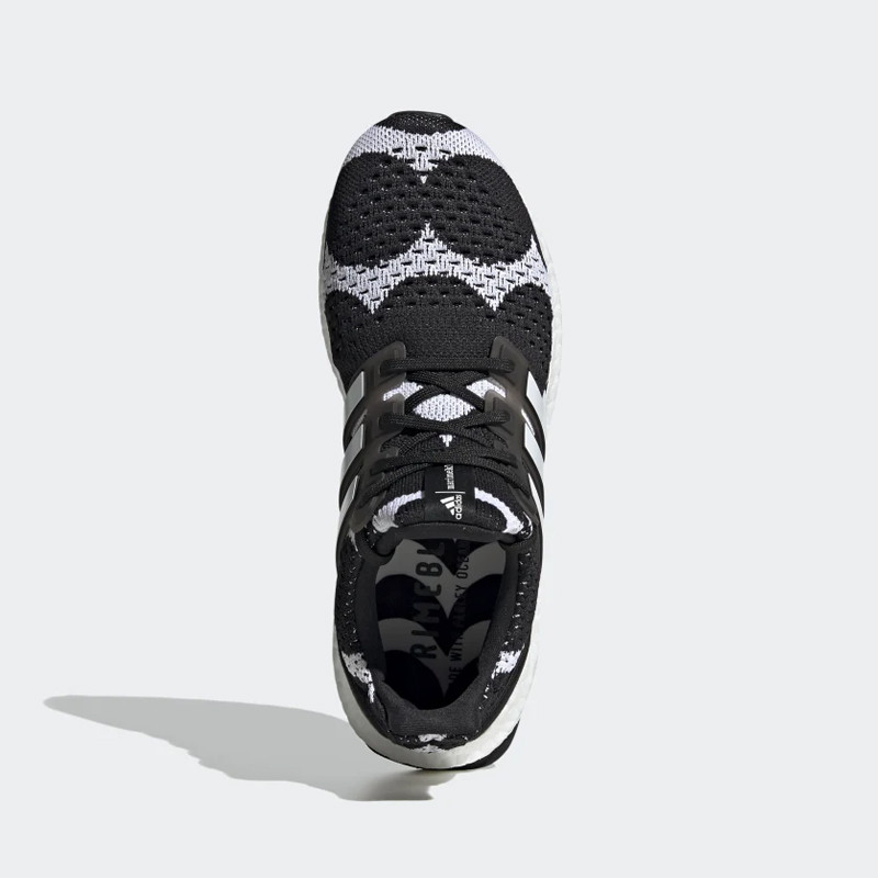 SEPATU LARI ADIDAS Wmns Ultraboost DNA x Marimekko