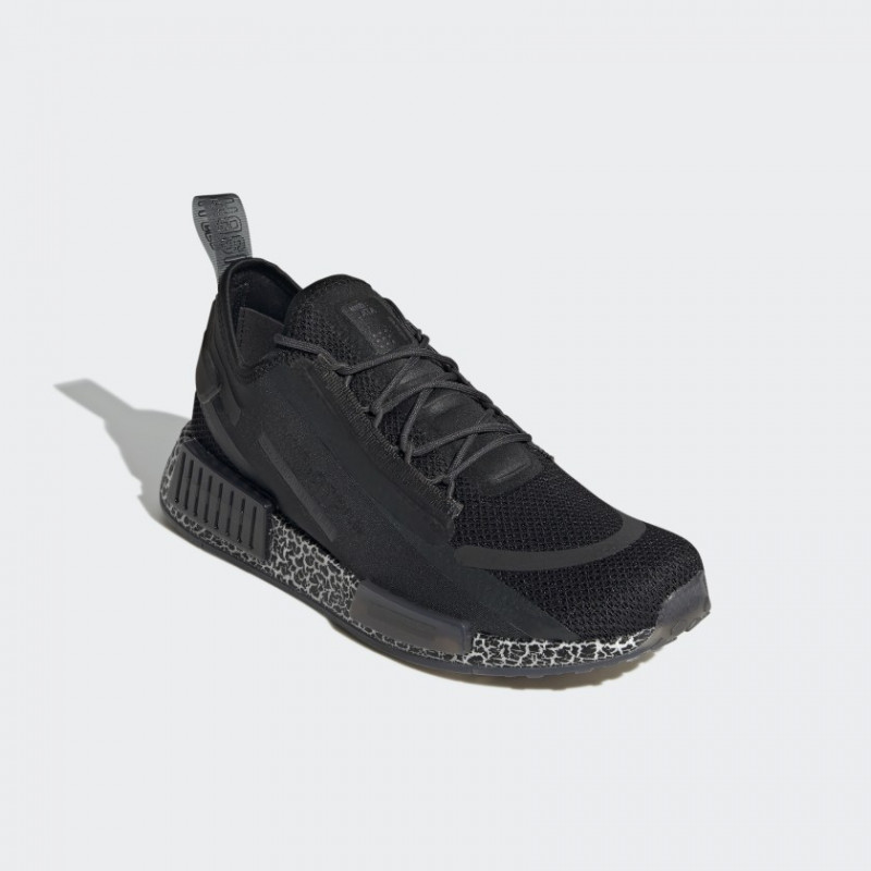 SEPATU SNEAKERS ADIDAS NMD_R1 SPECTOO