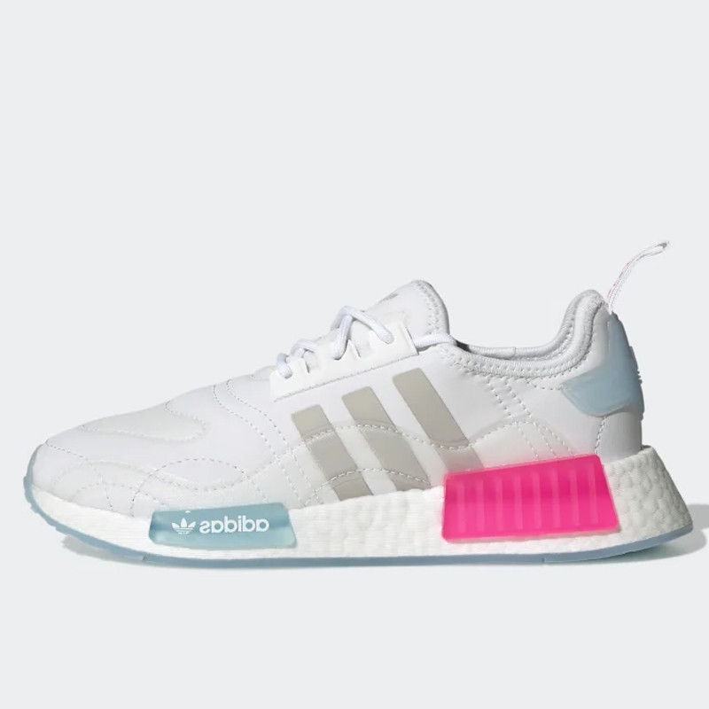 SEPATU SNEAKERS ADIDAS Wmns Nmd_r1