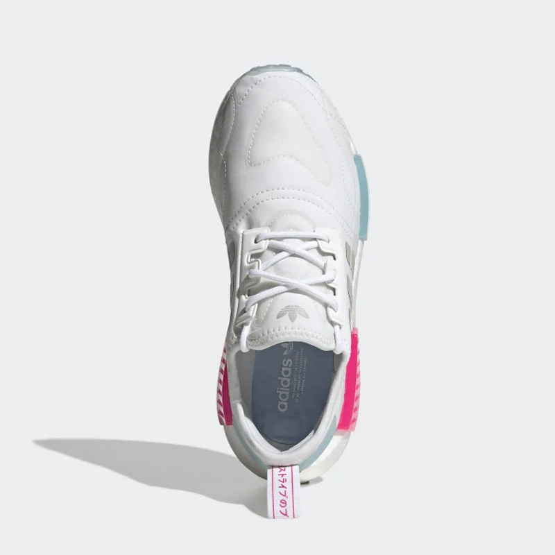 SEPATU SNEAKERS ADIDAS Wmns Nmd_r1