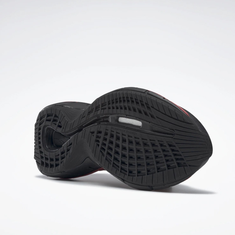 SEPATU TRAINING REEBOK Zig Kinetica II