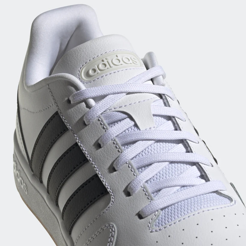 SEPATU BASKET ADIDAS POSTMOVE