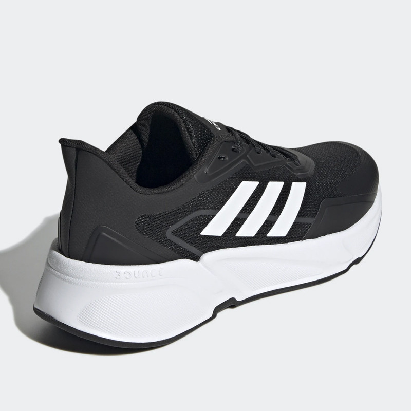 SEPATU LARI ADIDAS X9000L1