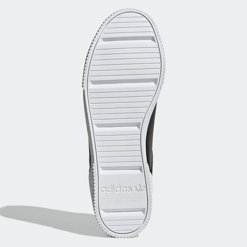 SEPATU SNEAKERS ADIDAS COURT TOURINO