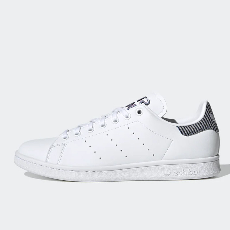 SEPATU SNEAKERS ADIDAS STAN SMITH