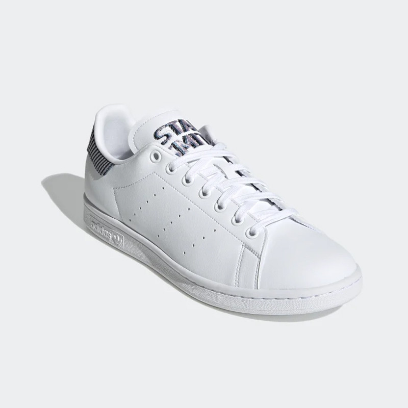 SEPATU SNEAKERS ADIDAS STAN SMITH