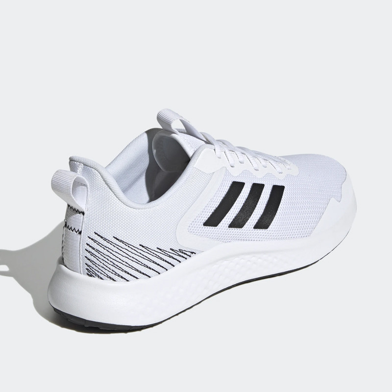 SEPATU LARI ADIDAS FLUIDSTREET