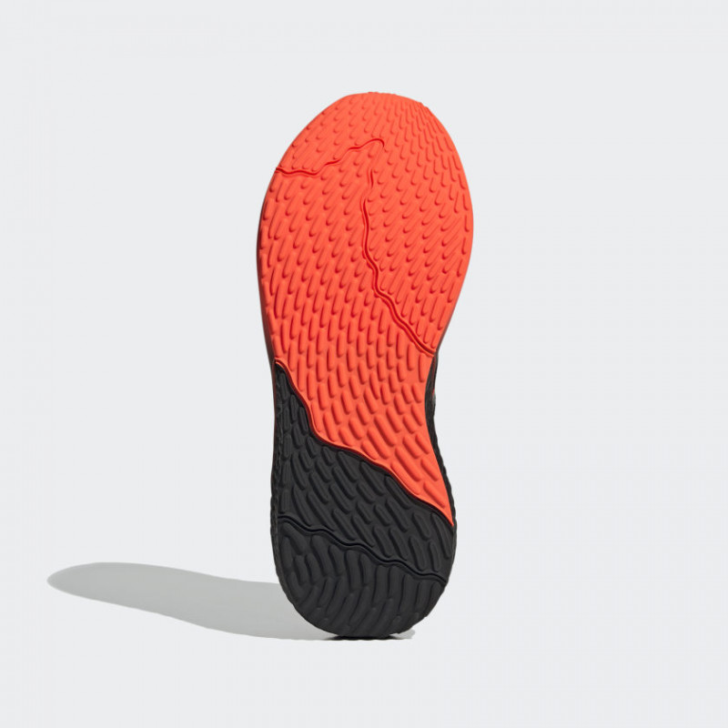 SEPATU LARI ADIDAS LAVARUN