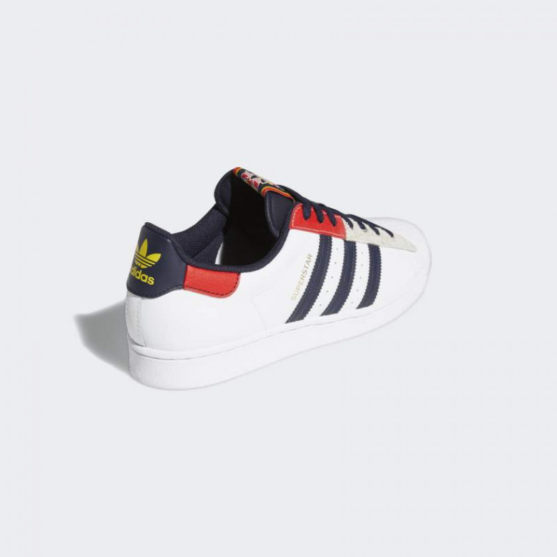 SEPATU SNEAKERS ADIDAS Superstar