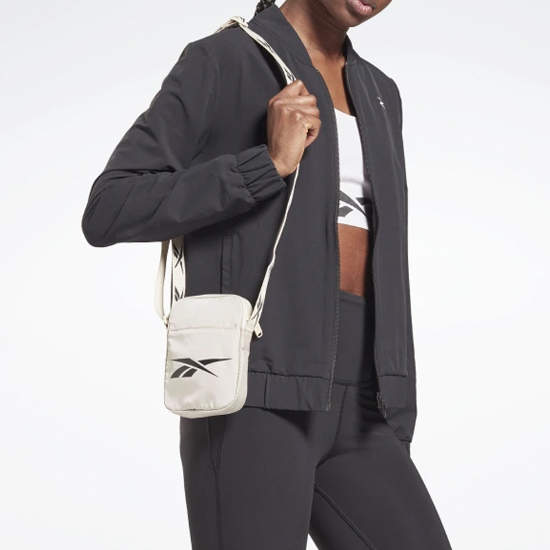 TAS SNEAKERS REEBOK Myt City Bag