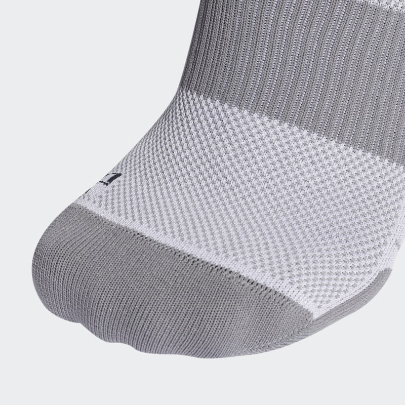 KAOS KAKI LARI ADIDAS Adizero Ultralight Quarter Performance Socks