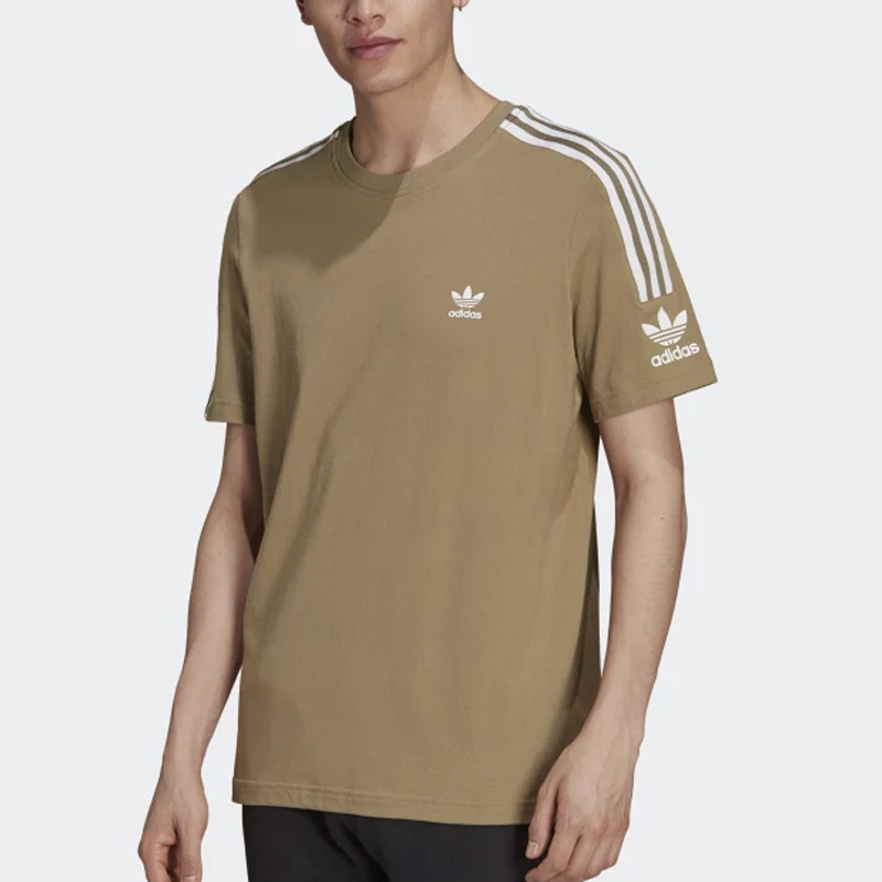 BAJU SNEAKERS ADIDAS Tech Tee