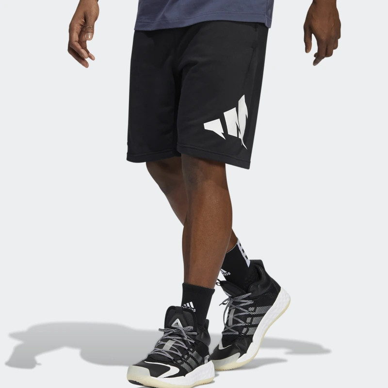 CELANA BASKET ADIDAS BADGE OF SPORT AVATAR SHORTS