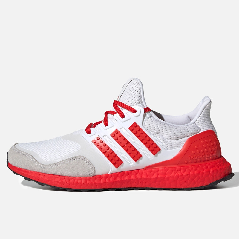 SEPATU LARI ADIDAS Ultraboost Dna X Lego Colors