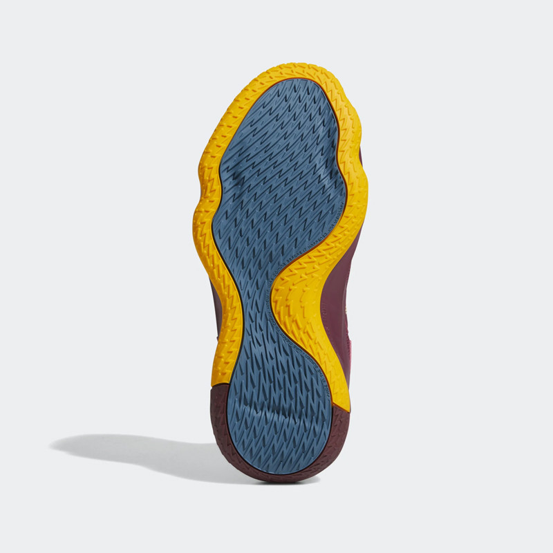 SEPATU BASKET ADIDAS Dame 7 Extply