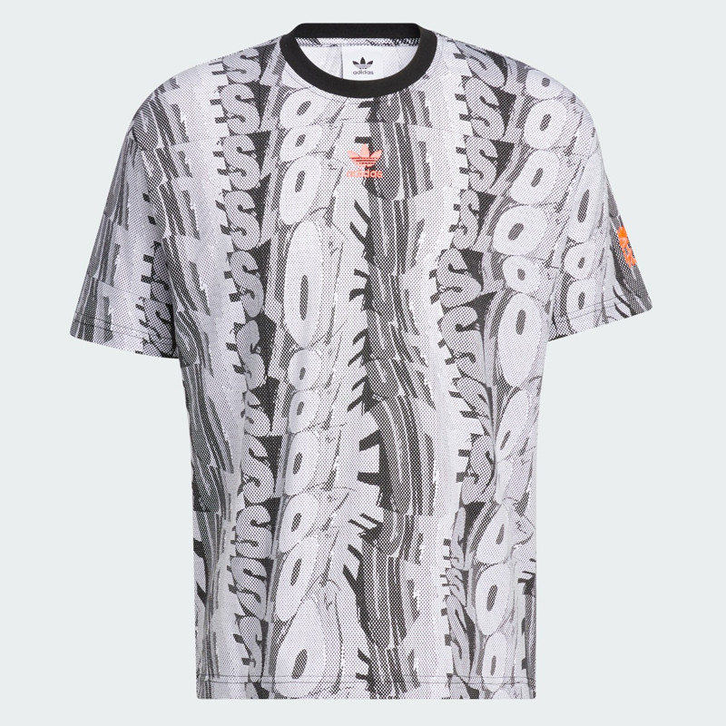 BAJU SNEAKERS ADIDAS LOVE UNITES DOODLE PRINT TEE (GENDER NEUTRAL)