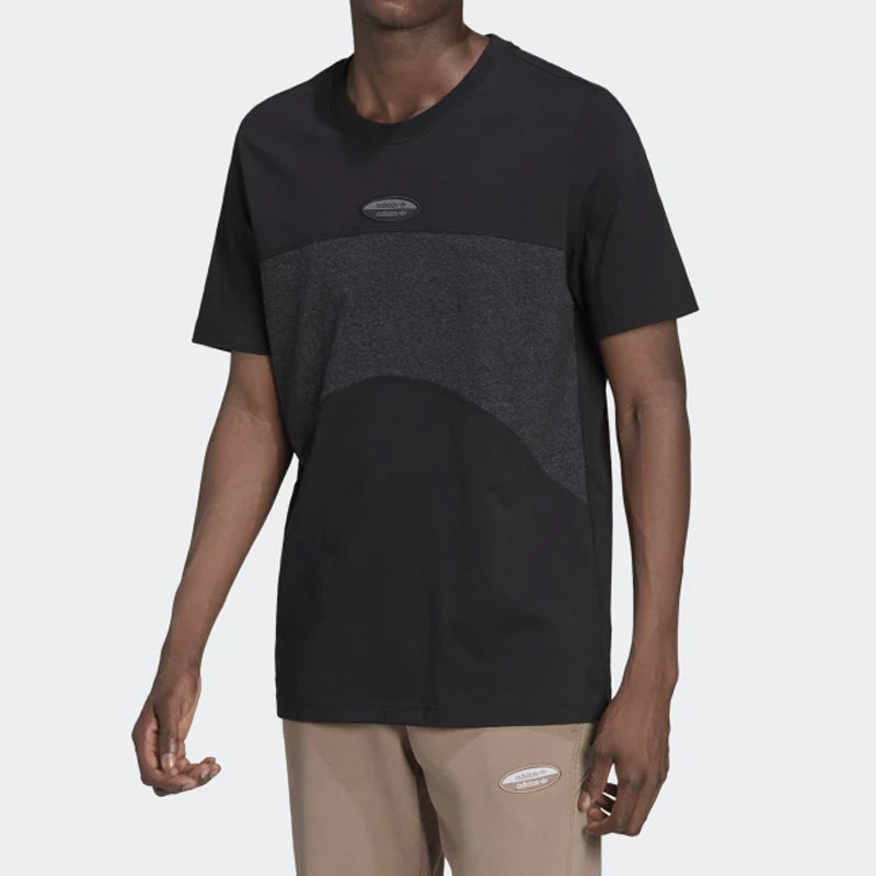 BAJU SNEAKERS ADIDAS R.Y.V. BASIC Tee