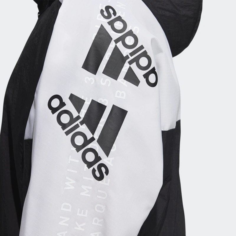 BAJU TRAINING ADIDAS Brandlove Woven Block Jacket