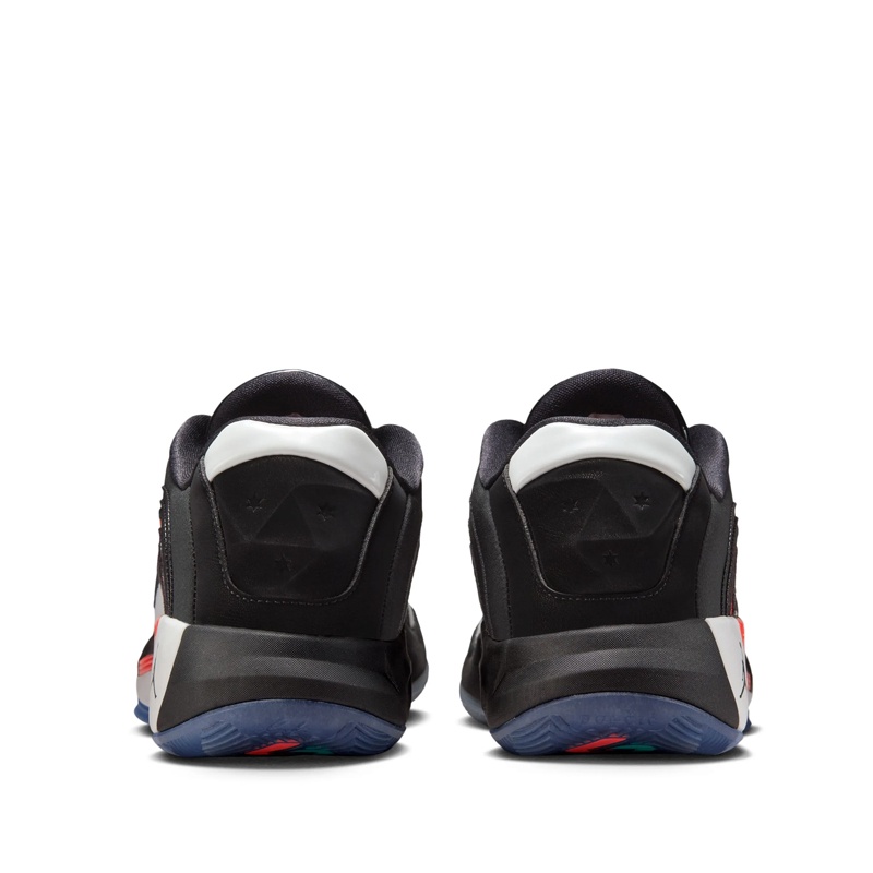 SEPATU BASKET AIR JORDAN LUKA 4 PF