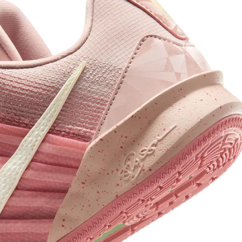 SEPATU BASKET NIKE wmns Sabrina 3 EP