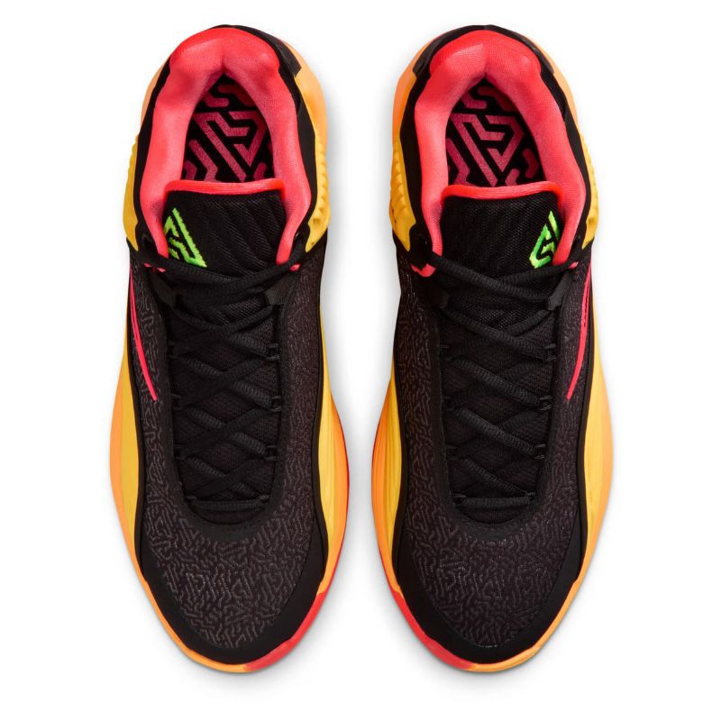 SEPATU BASKET NIKE GIANNIS FREAK 7 EP