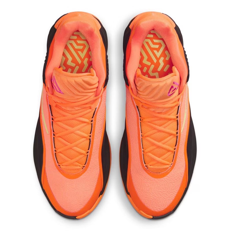 SEPATU BASKET NIKE GIANNIS FREAK 7 EP