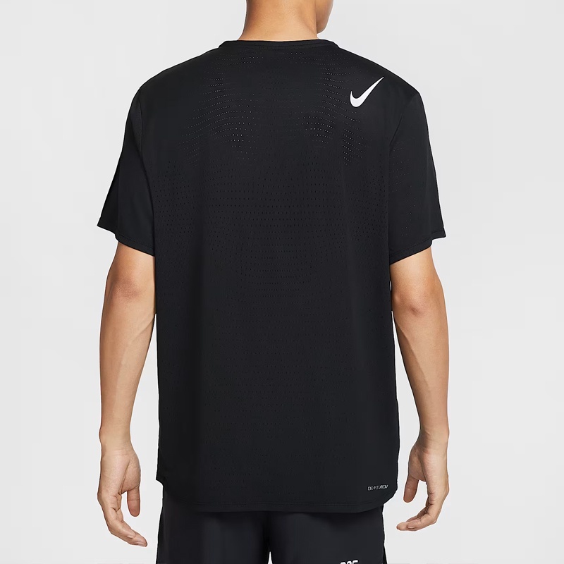 BAJU LARI NIKE AeroSwift