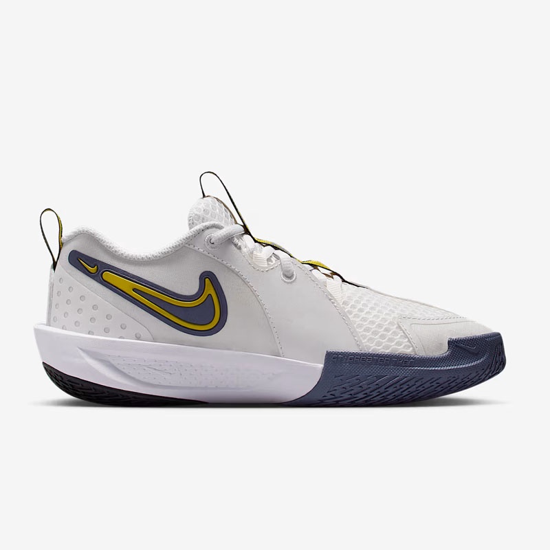 SEPATU BASKET NIKE G.T. CUT 3 SE GS