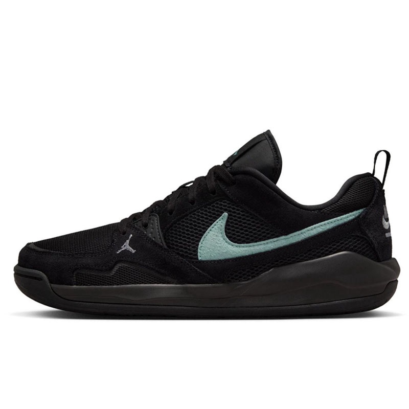 SEPATU SNEAKERS AIR JORDAN CMFT ERA